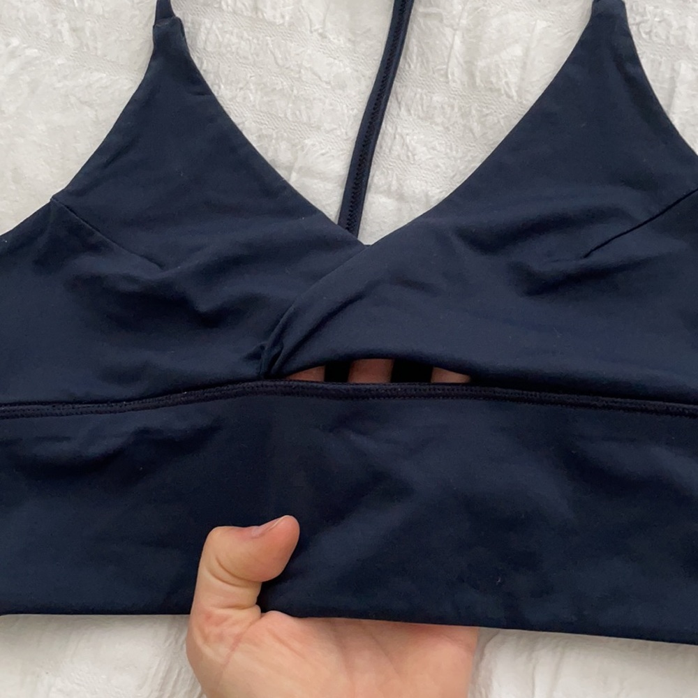 Lululemon bra - Picture 3 of 6